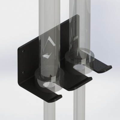 Suporte metálico preto para tubos transparentes com orifícios de fixação