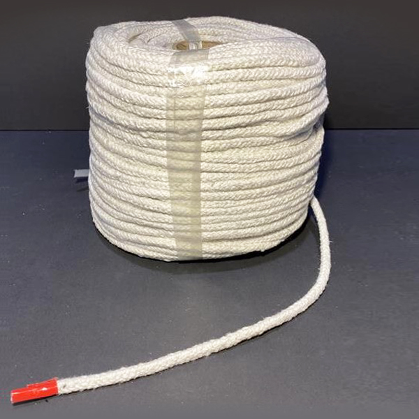 Rolo de corda branca grossa com ponta vermelha