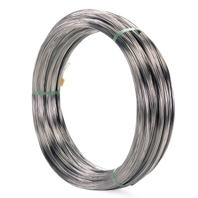 Arame metálico enrolado em forma circular prateado