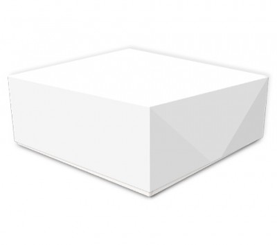 Caixa branca retangular de papelão com tampa