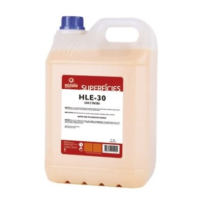 Galão de plástico translúcido com líquido amarelo claro e tampa azul, rótulo SUPERSFÍCIES HLE-30