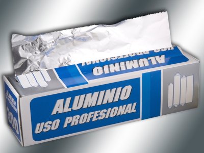 Caixa de alumínio uso profissional com folha de alumínio aberta