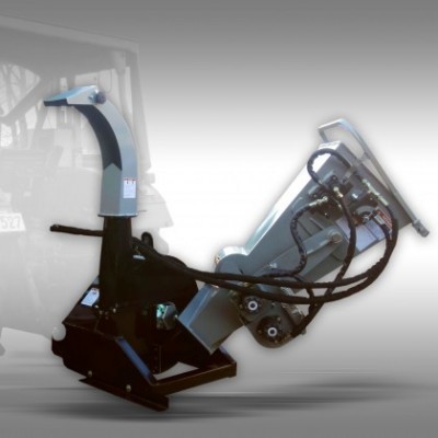 Máquina trituradora de madeira metálica preta e cinzenta