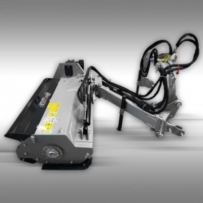 Ferramenta agrícola metálica cinzenta com cabos e etiquetas adesivas