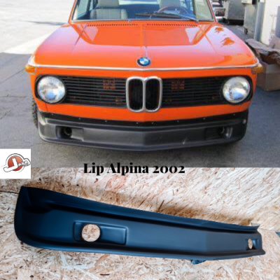Frente de carro clássico BMW laranja com para-choques preto Lip Alpina 2002