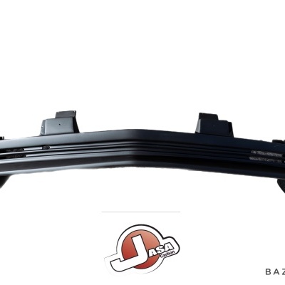 Refletor de para-choques preto para automóvel sobre fundo branco com logótipo JASA SL