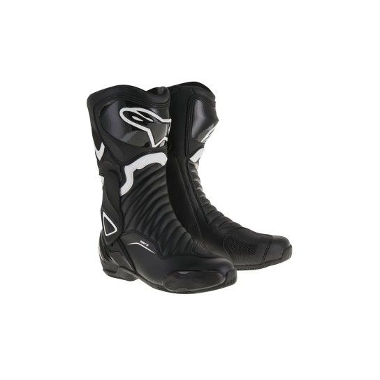 Botas Alpinestars SMX-6 v2 Botas de moto pretas com detalhes em branco em fundo branco