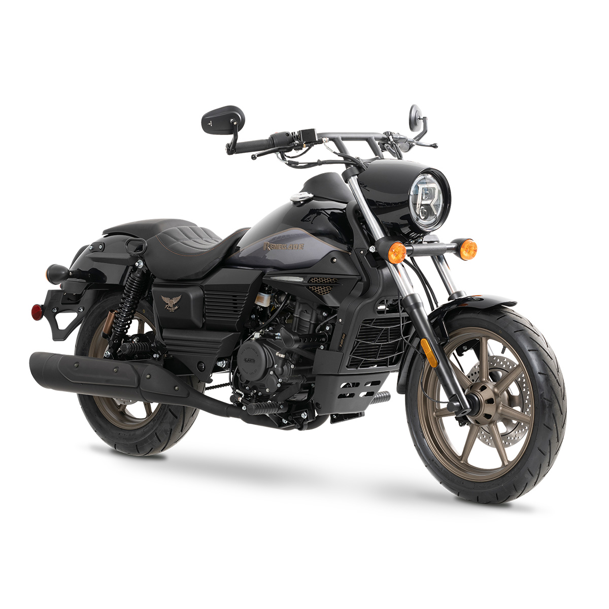 UM Renegade Freedom 125 Motociclo preto com design clássico e pneus robustos