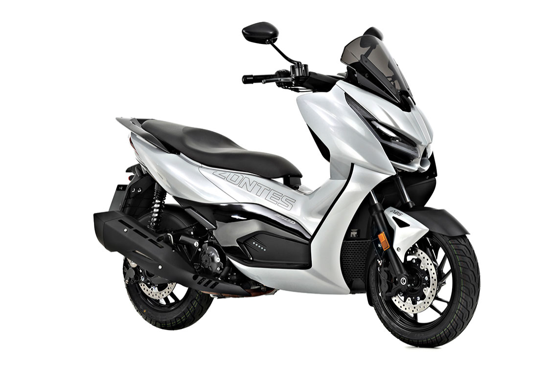 Zontes 350 D Motociclo branco e preto com para-brisas escuro em fundo branco