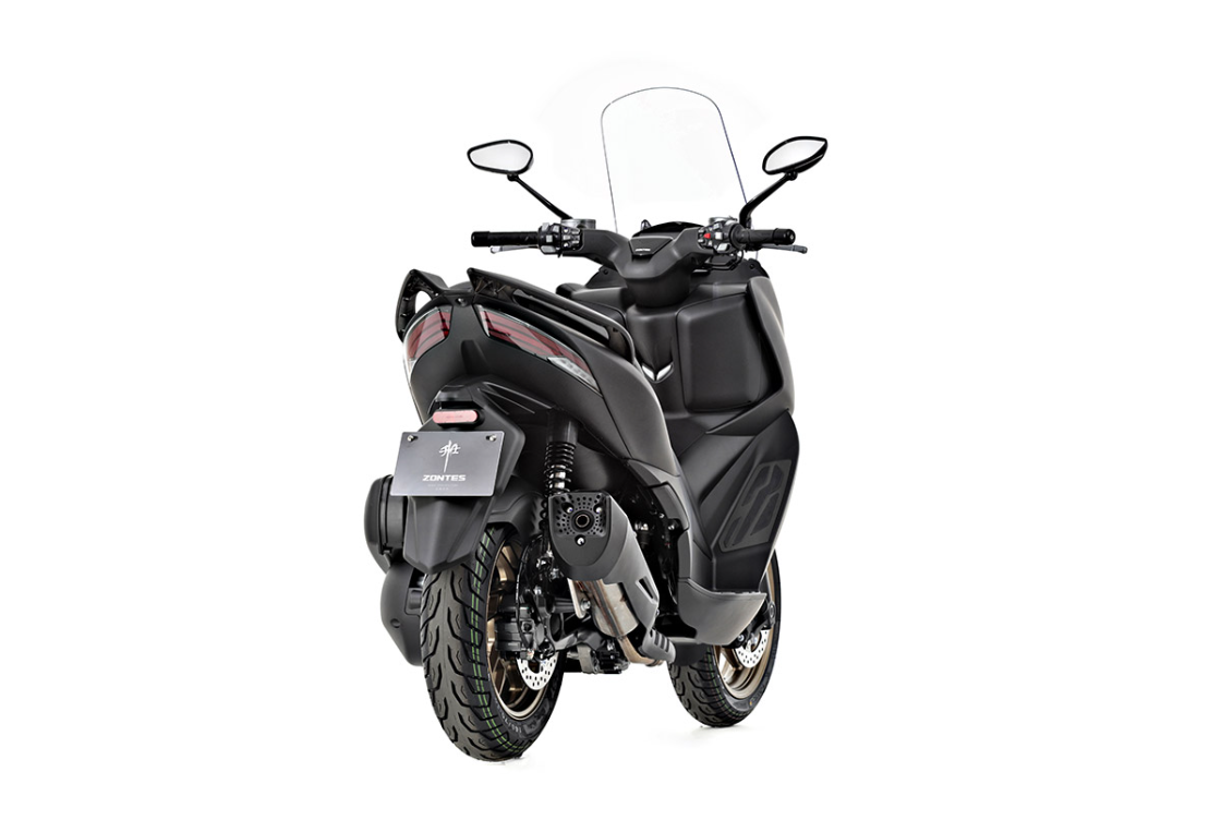 Zontes 350 D Motociclo preto moderno visto de trás, com vidro dianteiro acima do guidão