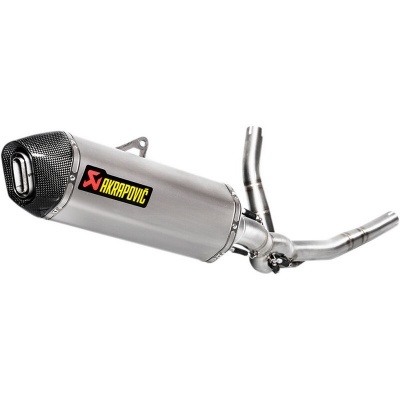 Escape de mota em metal prateado com etiqueta AKRAPOVIC.
