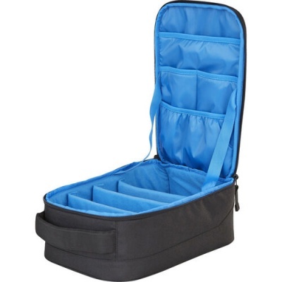 Estojo organizador preto com interior azul e divisórias acolchoadas aberto