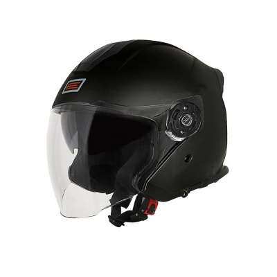 Capacete preto aberto com viseira transparente e fecho de correia vermelho