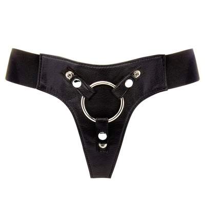 Cueca preta tipo tanga com cinta elástica e anel metálico