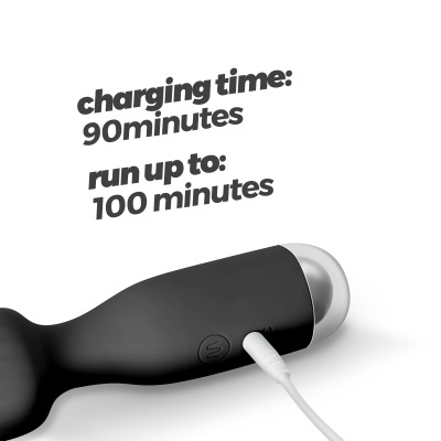 Dispositivo negro com cabo de carregamento branco e texto sobre tempo de carga e uso