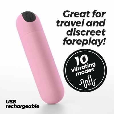 Vibrador rosa com botão preto e texto promocional em fundo branco.