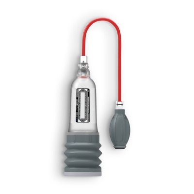 bomba de vácuo com tubo transparente e base cinzenta, mangueira vermelha e bomba manual cinzenta