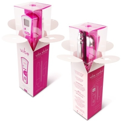 Brinquedos sexuais em embalagens transparentes com detalhes rosa e branco