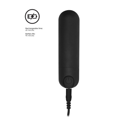 Dispositivo cilíndrico preto com botão de ligar e cabo de carregamento