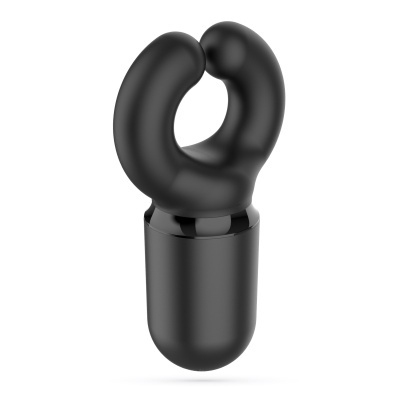 Produto preto oval e cilíndrico com textura lisa em fundo branco