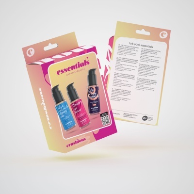 Embala de conjunto essentials com três frascos coloridos e texto na embalagem