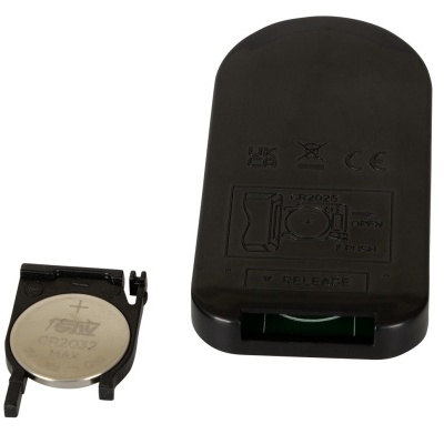 Dispositivo preto com bateria PR70A SR621SW exposta