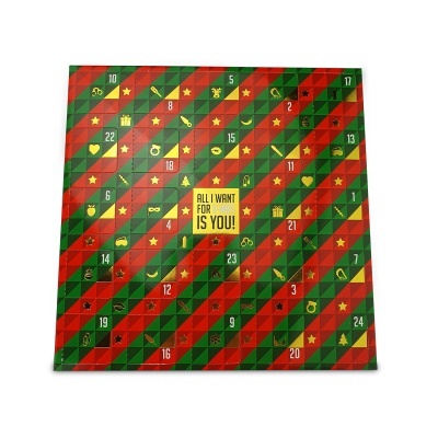 Calendário do Advento verde e vermelho com texto central amarelo