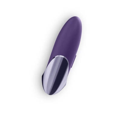 Vibrador roxo com acabamento metálico prateado em fundo branco