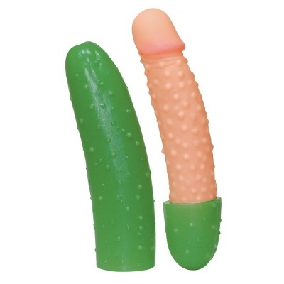 Vibrador verde e cor de pele com textura de bolinhas.