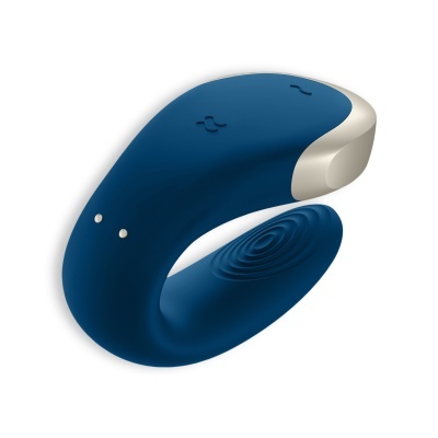 Dispositivo azul curvo com detalhes brancos e textura ondulada