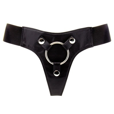 Cinta preta estilo tanga com anel metálico redondo