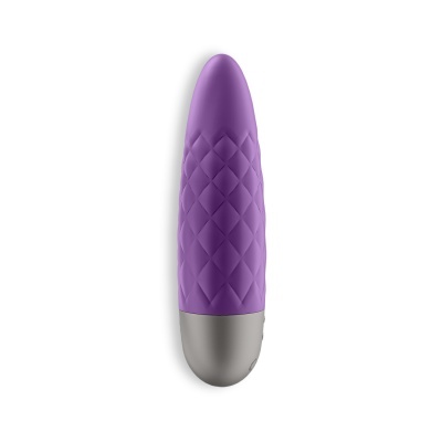 Vibrador roxo texturizado com base prateada num fundo branco