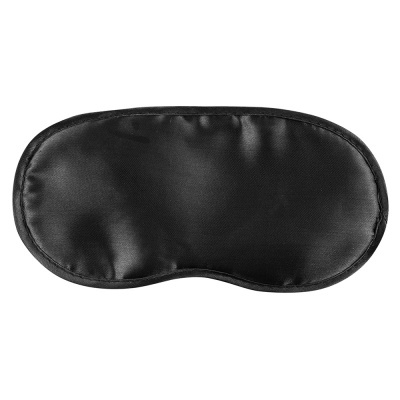 Máscara preta para dormir com costura na borda