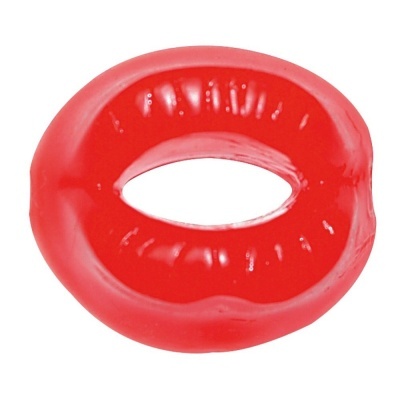 Anel vermelho em material plástico ou borracha com recorte oval ao centro