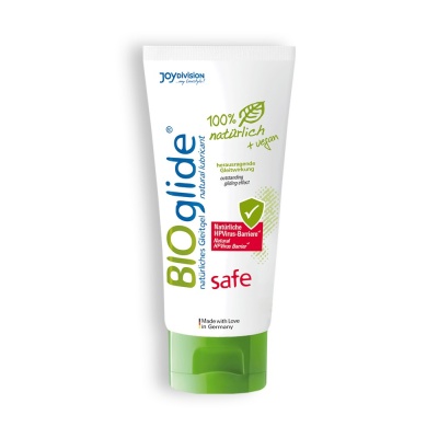 Tubo branco de creme BIOglide com tampa verde e texto promocional na embalagem