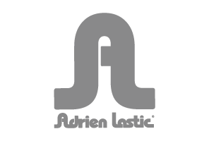Logótipo da marca Adrien Lastic cinzento em fundo claro