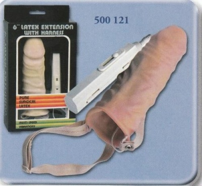 Extensão de látex com arnês e controlo remoto em fundo azul.