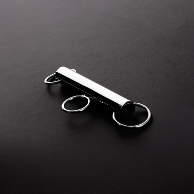 Porta-chaves metálico prateado com três argolas