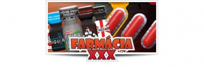 Frascos, cápsulas e embalagem de suplementos com etiquetas e texto visíveis