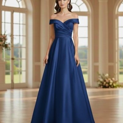 Vestido comprido azul escuro com decote ombro a ombro