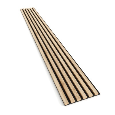 Painel decorativo de madeira com tiras claras e base preta