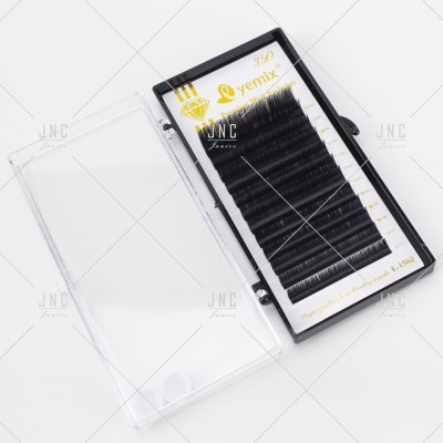 Estojo de pestanas postiças pretas da marca Yemix em embalagem transparente