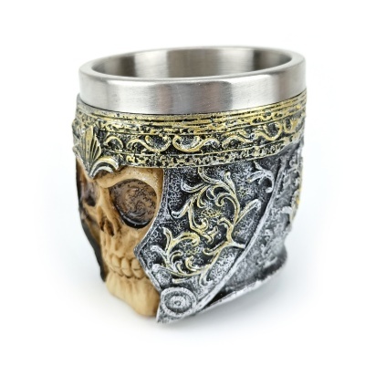 Copo decorativo com design de crânio em resina e aço inoxidável