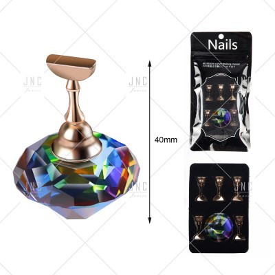 Suporte para unhas com base em cristal multicolorido e suporte metálico dourado