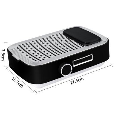 Chapa elétrica preta e prateada com superfície metálica e botões