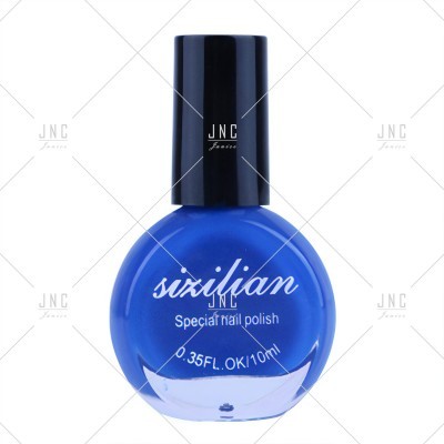 Esmalte de unhas azul com tampa preta e texto branco