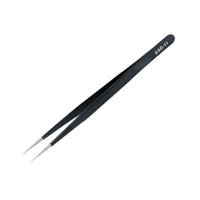 Pinça preta de metal com pontas finas e afiadas e texto ESD-11