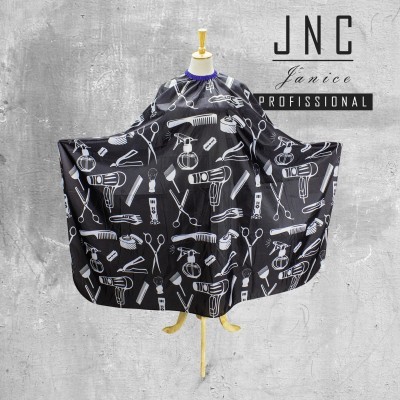 Capote de corte preto com estampas de ferramentas de cabeleireiro e logotipo JNC Janice PROFISSIONAL
