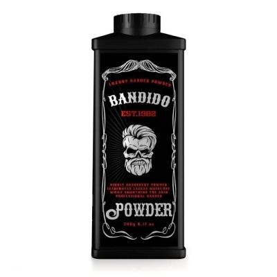 Frasco preto de pó para barbear Bandido com design de caveira e texto em branco e vermelho.