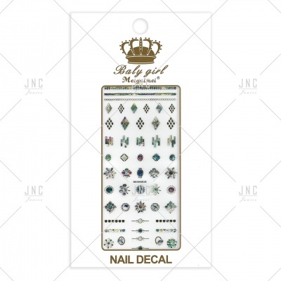 Decalques para unhas coloridos com padrões geométricos e florais em embalagem com texto